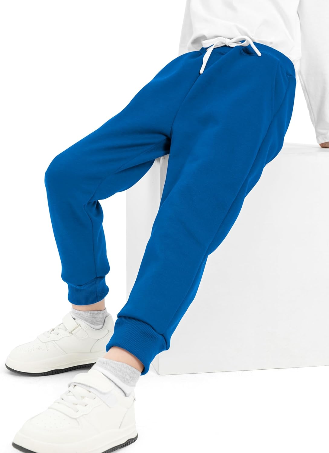Resinta 3-Pack Pull-On Fleece sweatpants for boys