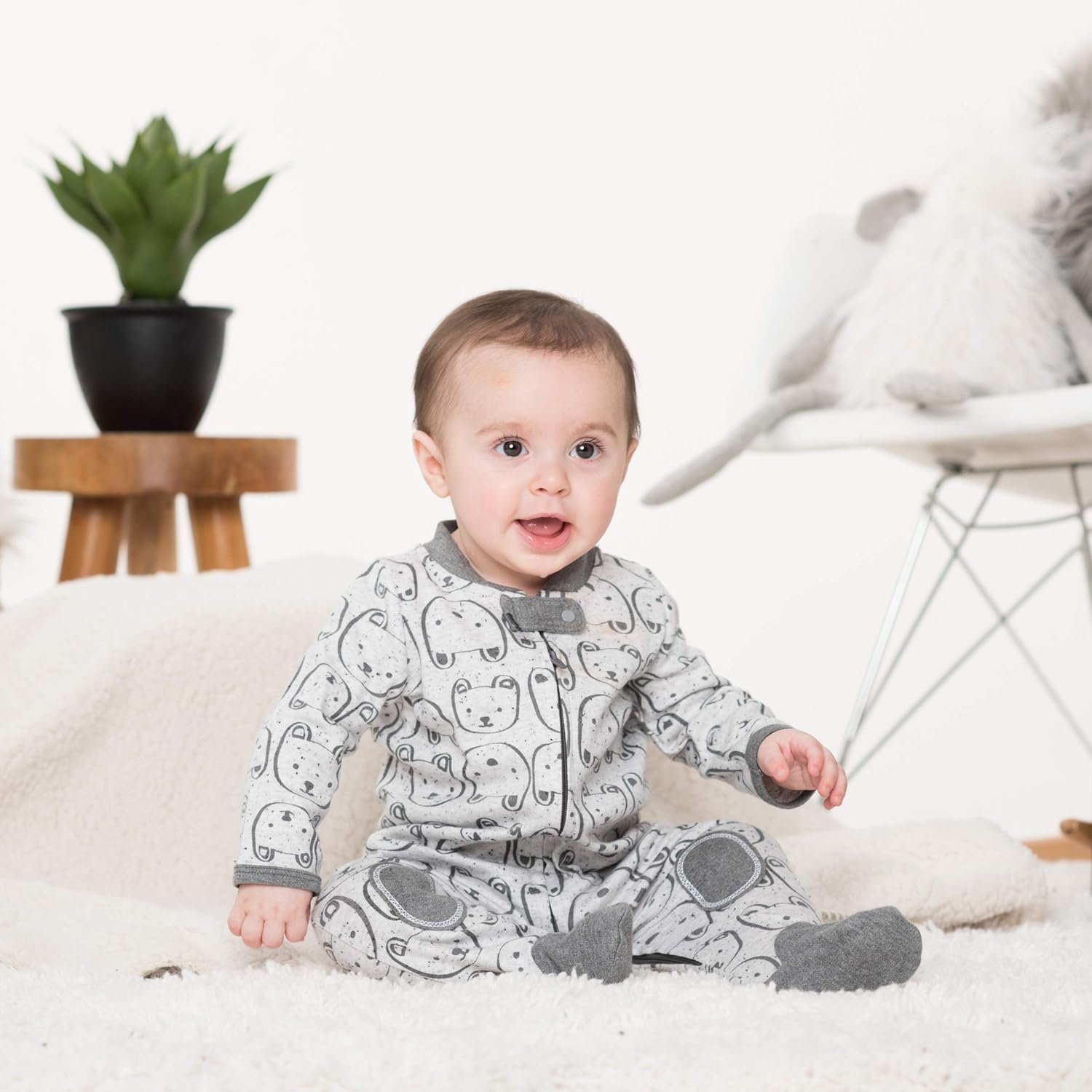 Warm Cozy Blanket for Little Ones - Footed Sleeper